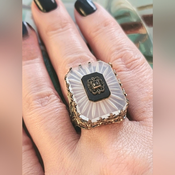 Jewelry - Vintage Camphor Glass Ring and Blue Sapphire